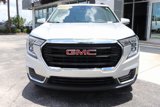 Certified 2022 GMC Terrain SLE w/ Driver Convenience Package image 3