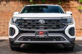 Used 2024 Volkswagen Atlas Cross Sport SE image 2