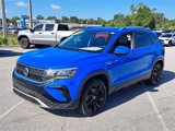 Used 2022 Volkswagen Taos SE image 3