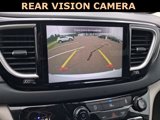 Used 2022 Chrysler Pacifica Touring-L image 5