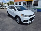 Used 2018 Chevrolet Trax LT w/ LT Convenience Package image 3