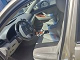 Used 2011 Toyota Camry XLE w/ Leather Pkg image 2