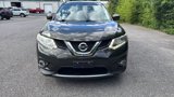 Used 2016 Nissan Rogue SL w/ SL Premium Package image 2