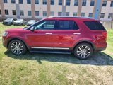 Used 2017 Ford Explorer Platinum image 2