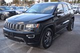 Used 2017 Jeep Grand Cherokee Limited image 3