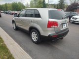 Used 2013 Kia Sorento LX w/ Third Row Pkg image 4