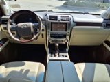 Used 2015 Lexus GX 460 image 3