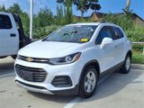 Used 2019 Chevrolet Trax LT w/ LT Convenience Package image 4
