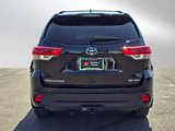 Used 2017 Toyota Highlander SE image 6