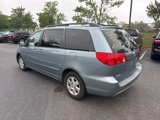 Used 2010 Toyota Sienna LE image 4