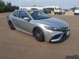 Used 2023 Toyota Camry SE image 2