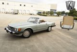 Used 1988 Mercedes-Benz 560 SL image 2