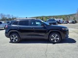 Used 2019 Jeep Cherokee Limited image 4