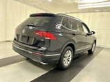 Used 2018 Volkswagen Tiguan SE w/ Panoramic Sunroof Package image 2