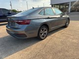 Used 2024 Volkswagen Jetta SE image 4