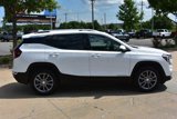 Used 2024 GMC Terrain SLT image 4