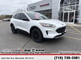 Used 2022 Ford Escape SE image 2