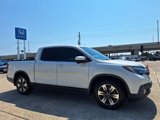 Used 2017 Honda Ridgeline RTL-T image 3