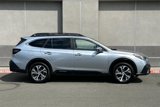 Used 2021 Subaru Outback Limited image 3