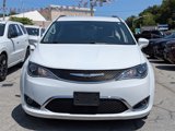 Used 2018 Chrysler Pacifica Touring-L image 3