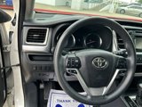 Used 2015 Toyota Highlander LE image 5