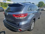 Used 2018 Toyota Highlander XLE image 6