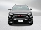 Used 2024 GMC Terrain SLT image 2