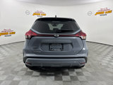 Used 2023 Nissan Kicks SV image 4