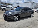 Used 2017 Ford Taurus SE image 4