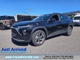 Used 2025 Chevrolet Trax LT image 2