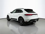 Certified 2024 Porsche Macan image 3