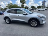 Used 2020 Ford Escape SE image 2