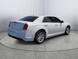 Used 2017 Chrysler 300 Limited image 2
