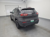 Used 2016 Jeep Cherokee Latitude w/ Comfort/Convenience Group image 5