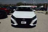 Used 2023 Nissan Altima 2.5 SV image 2