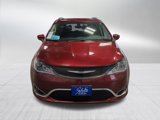 Used 2017 Chrysler Pacifica Touring-L image 2