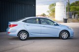 Used 2013 Hyundai Accent GLS image 3