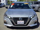Used 2022 Nissan Altima 2.5 SR image 2