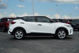 Used 2021 Nissan Kicks S image 4