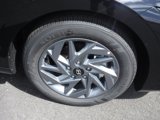 Used 2024 Hyundai Elantra SEL image 3