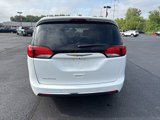 Used 2017 Chrysler Pacifica Touring-L Plus image 5