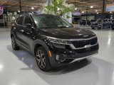Used 2022 Kia Seltos SX w/ Sunroof Package image 4
