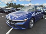 New 2025 Hyundai Elantra SE image 3