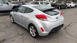 Used 2012 Hyundai Veloster image 3