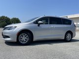 Used 2023 Chrysler Voyager LX image 2