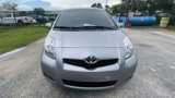Used 2010 Toyota Yaris 2-Door Hatchback image 3