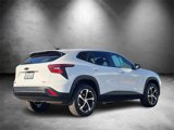 Certified 2025 Chevrolet Trax RS image 4
