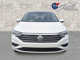 Used 2021 Volkswagen Jetta SE w/ SE Cold Weather Package image 5