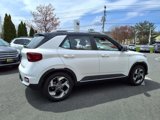 Certified 2024 Hyundai Venue Limited image 6