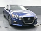 Used 2021 Nissan Altima 2.5 SR w/ SR Premium Package image 2